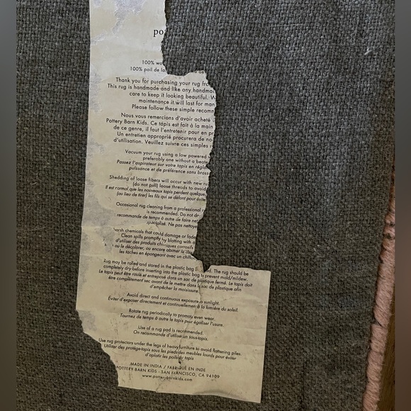 Pottery Barn Girl’s Room Floral Rug. - Picture 13 of 13